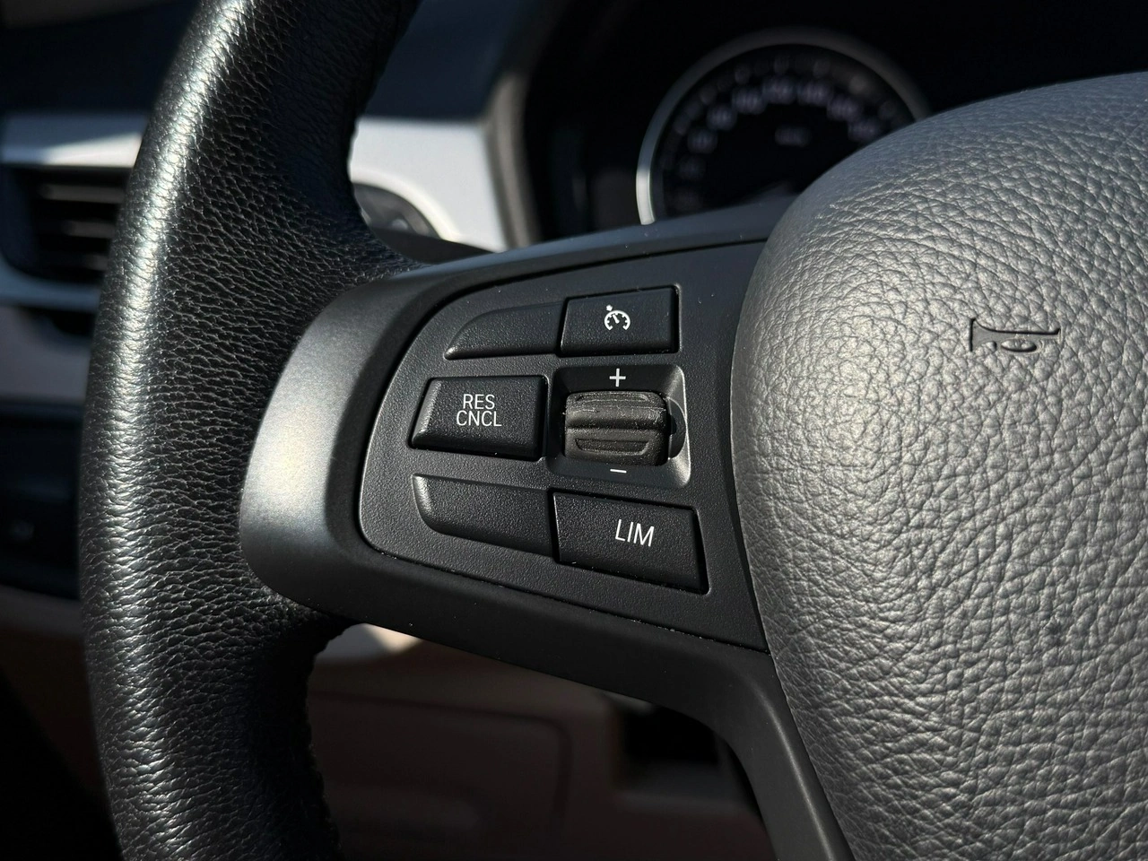 BMW X1 - Zdjęcie 16