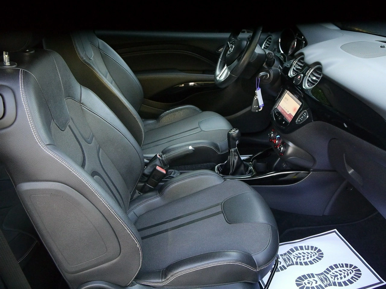 Opel Adam - Zdjęcie 28