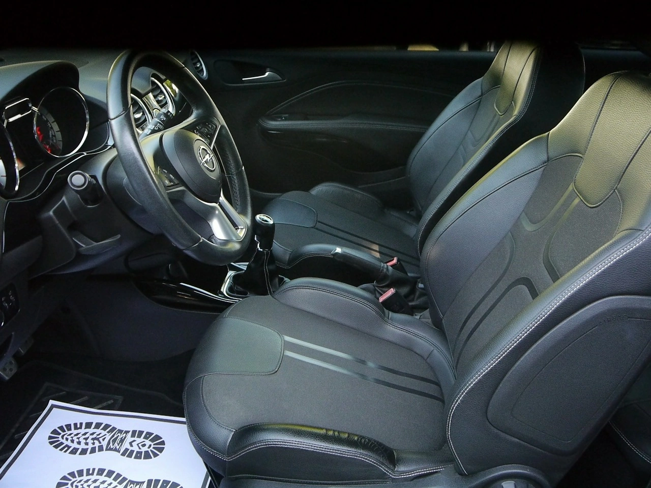 Opel Adam - Zdjęcie 29