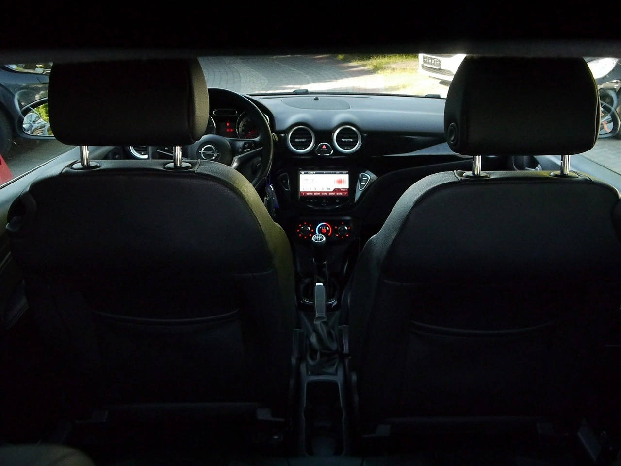 Opel Adam - Zdjęcie 32