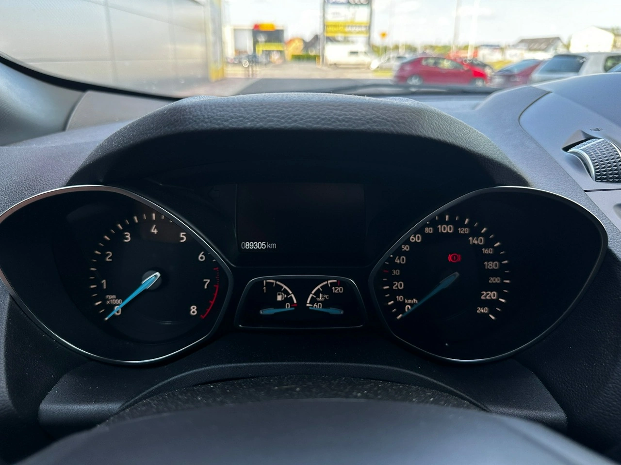 Ford Kuga - Zdjęcie 24