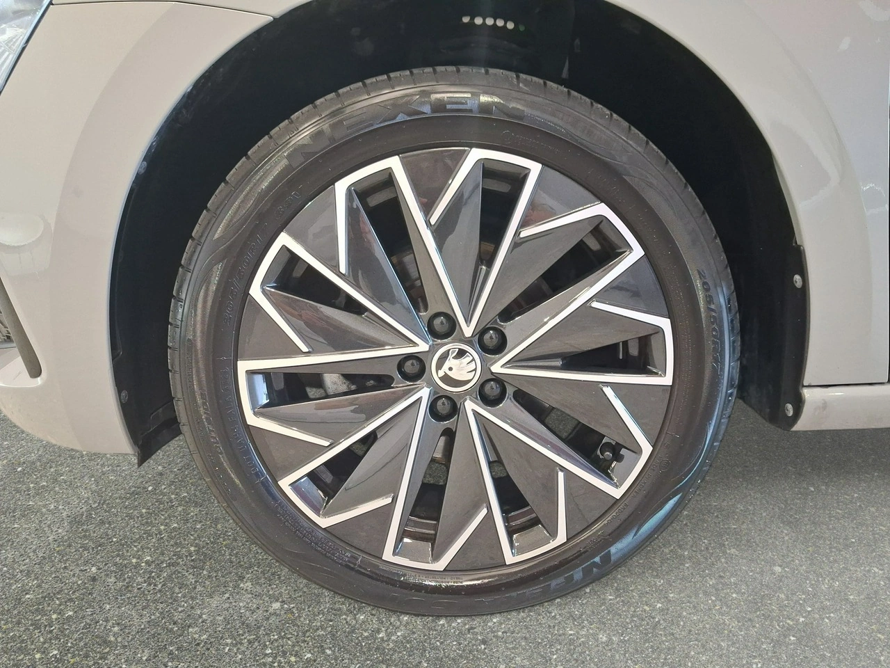 Skoda Scala - Zdjęcie 9