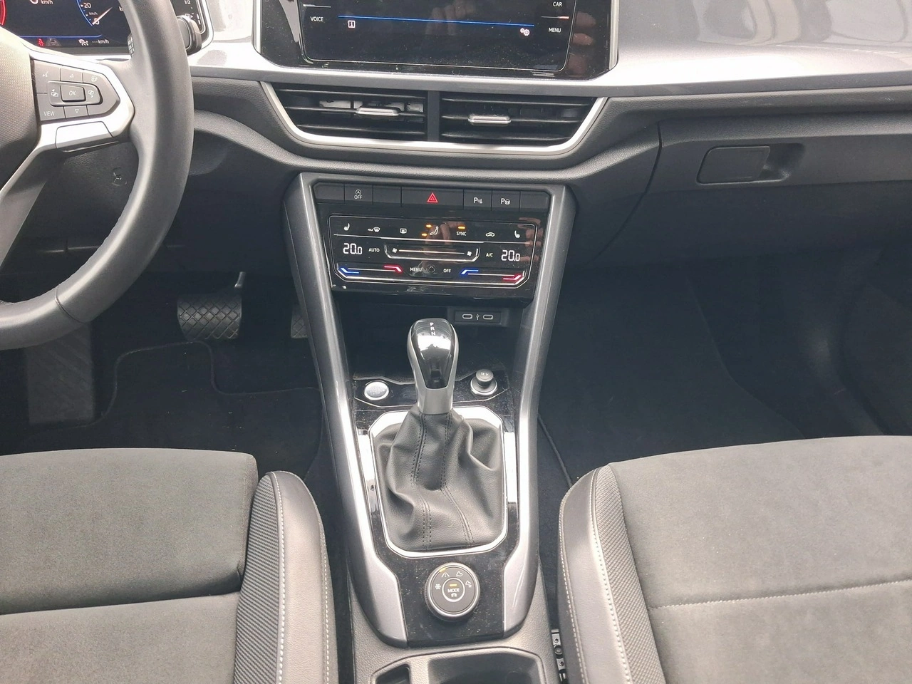 Volkswagen T-Roc - Zdjęcie 15
