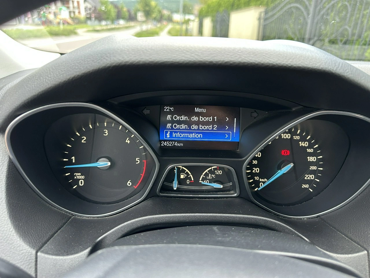 Ford Focus - Zdjęcie 16