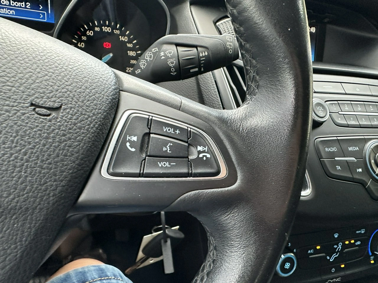 Ford Focus - Zdjęcie 17