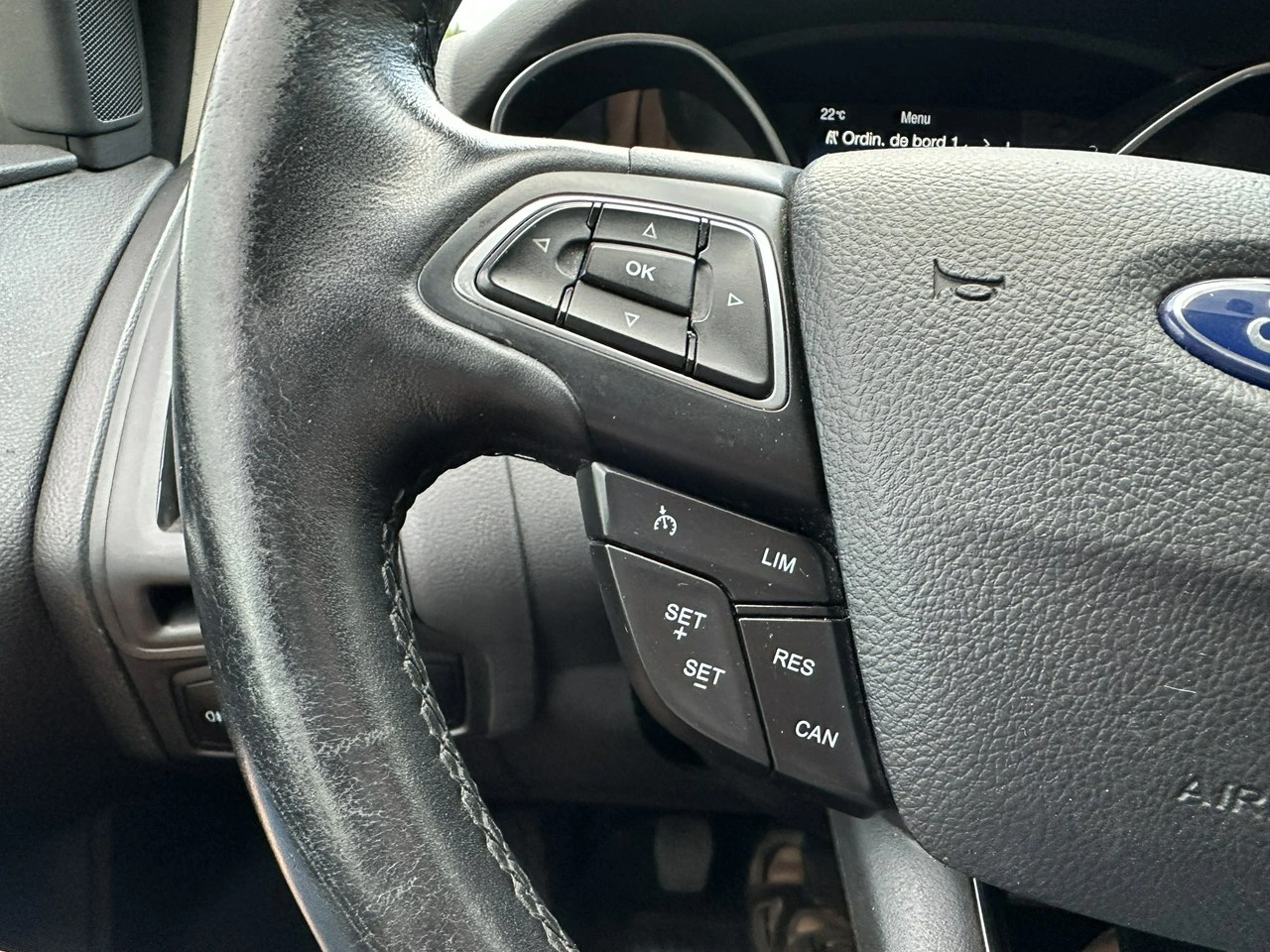 Ford Focus - Zdjęcie 18