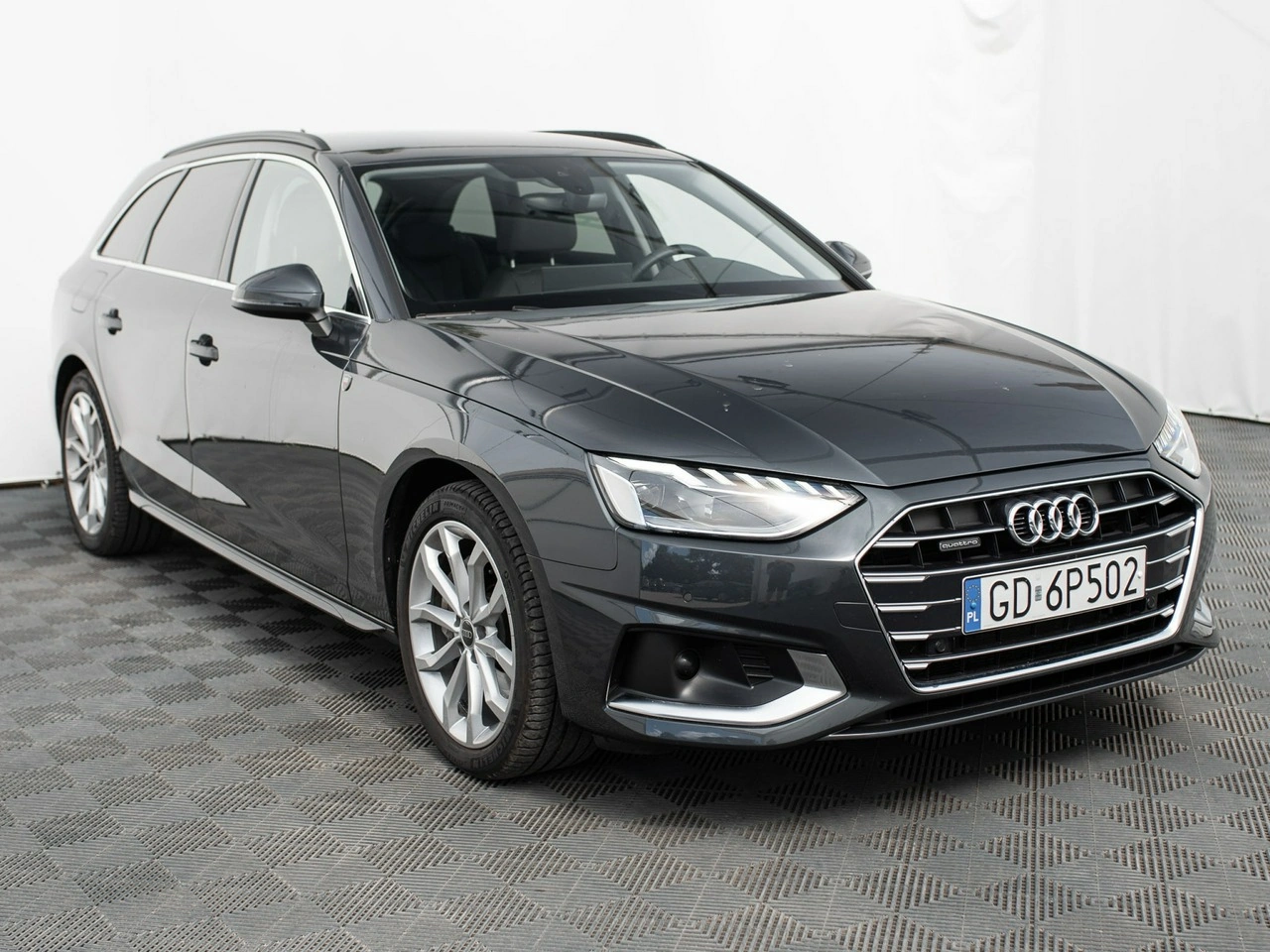 Audi A4 - Zdjęcie 2