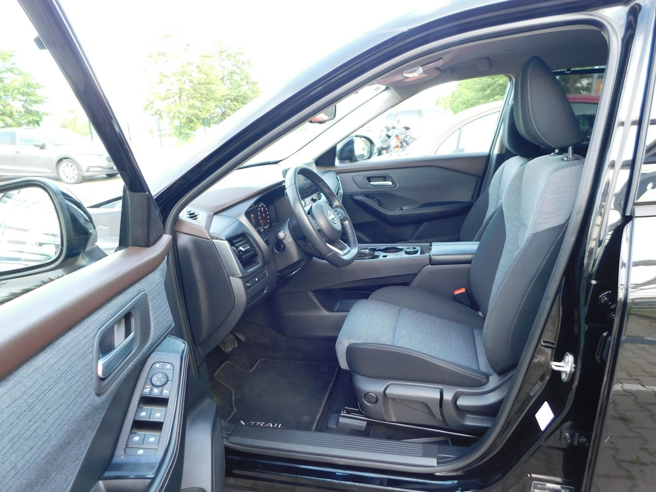 Nissan X-Trail - Zdjęcie 10