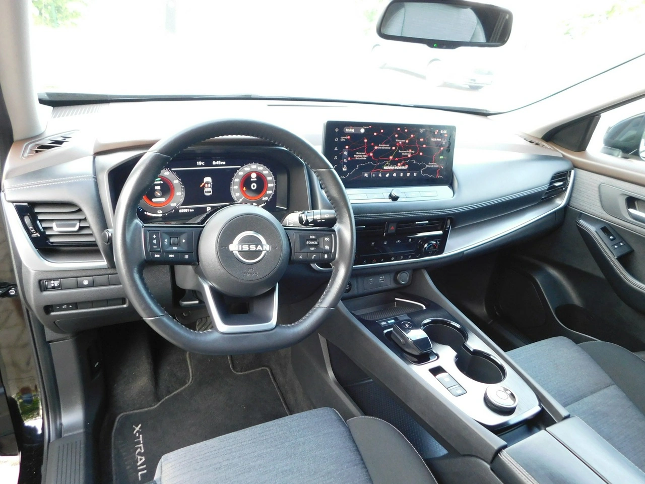 Nissan X-Trail - Zdjęcie 11