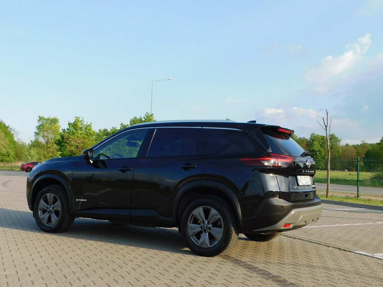 Nissan X-Trail - Zdjęcie 5