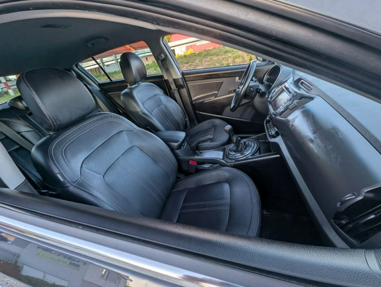 Kia Sportage - Zdjęcie 4