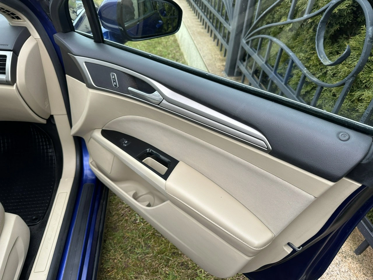 Ford Mondeo - Zdjęcie 13