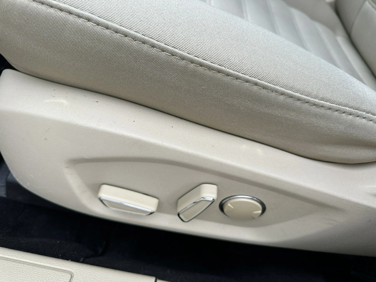 Ford Mondeo - Zdjęcie 14