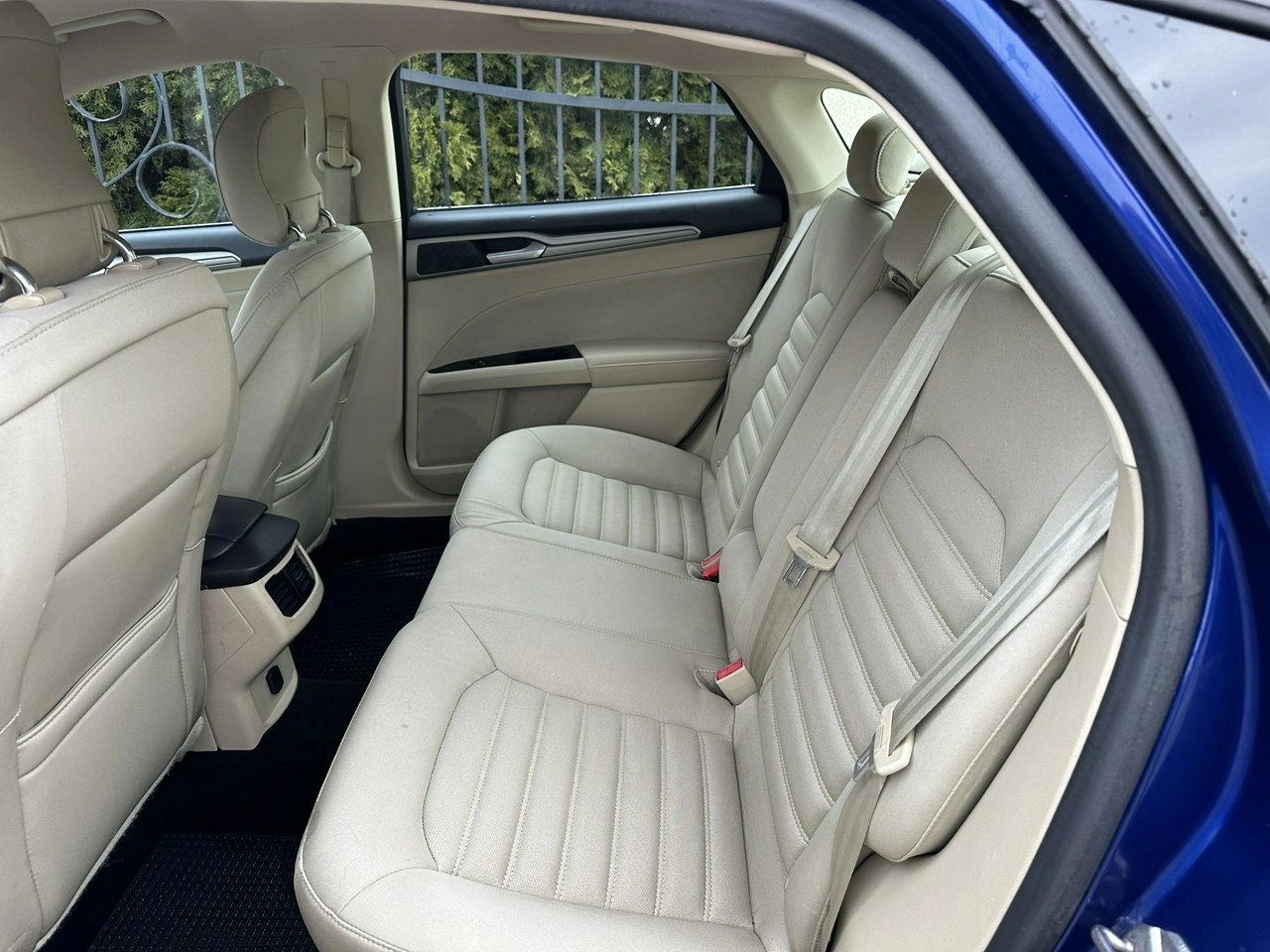 Ford Mondeo - Zdjęcie 8