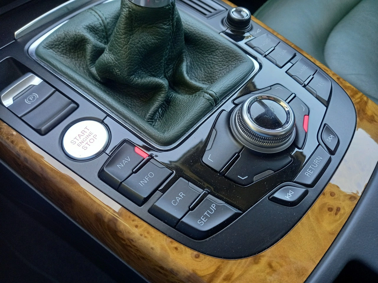 Audi A4 - Zdjęcie 30