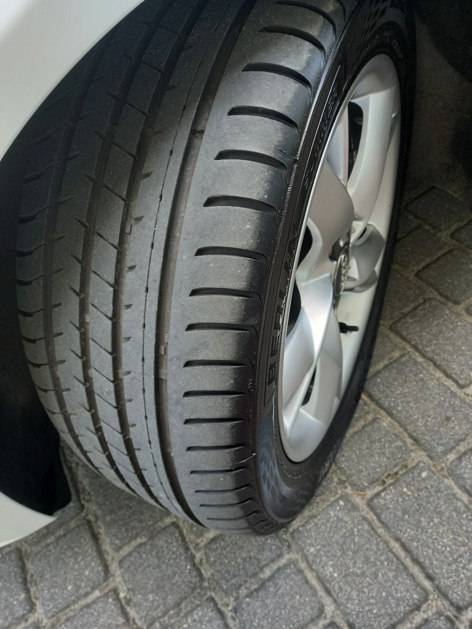 Audi A4 - Zdjęcie 8