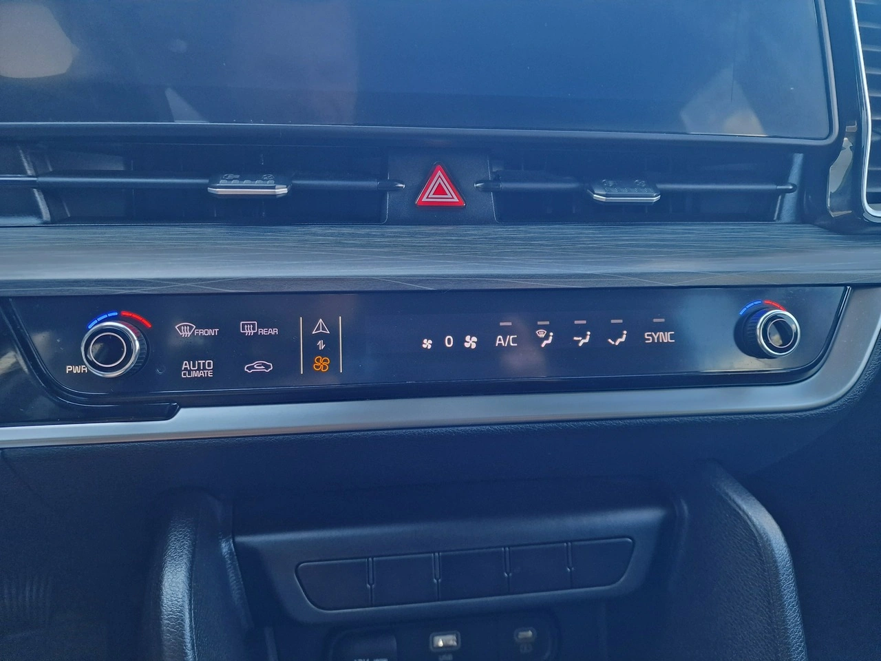 Kia Sportage - Zdjęcie 28