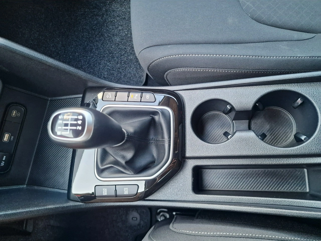 Kia Sportage - Zdjęcie 29