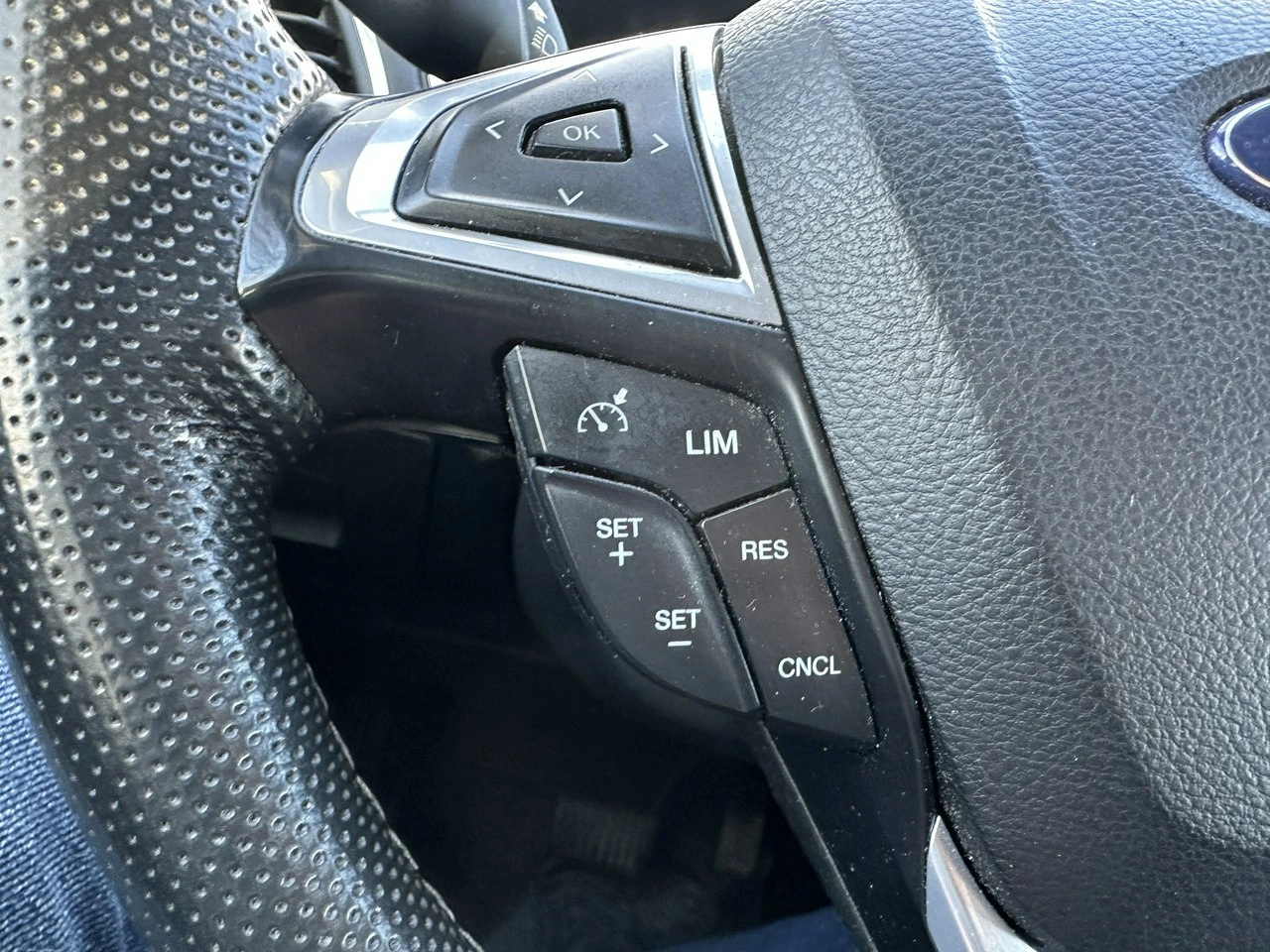 Ford S-Max - Zdjęcie 24