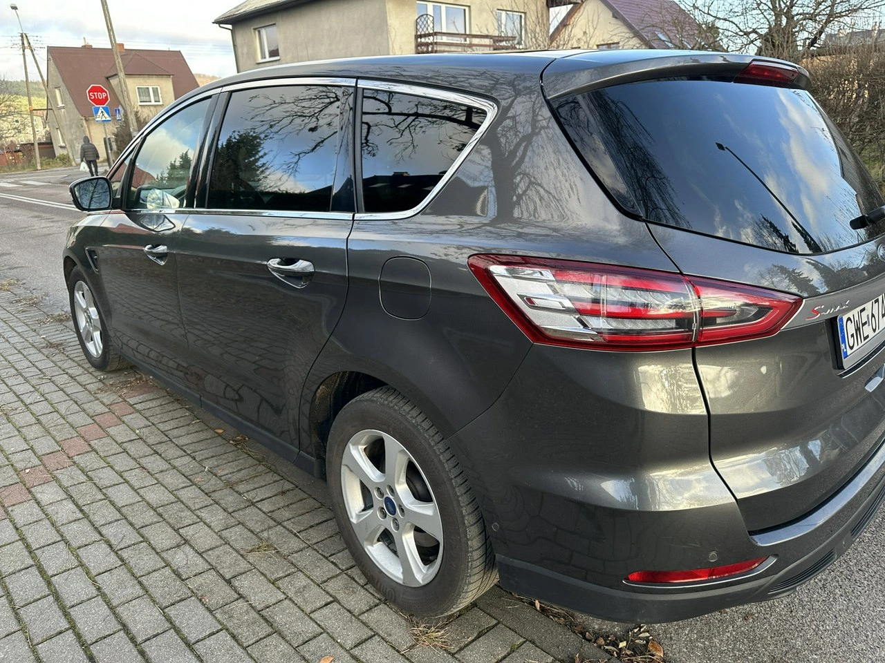 Ford S-Max - Zdjęcie 4
