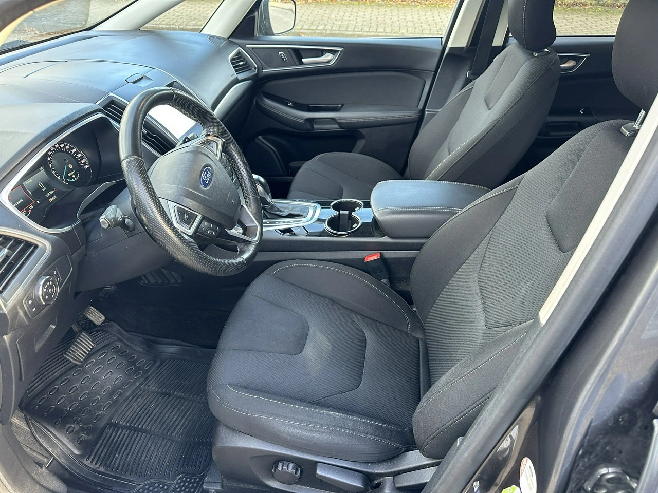 Ford S-Max - Zdjęcie 8