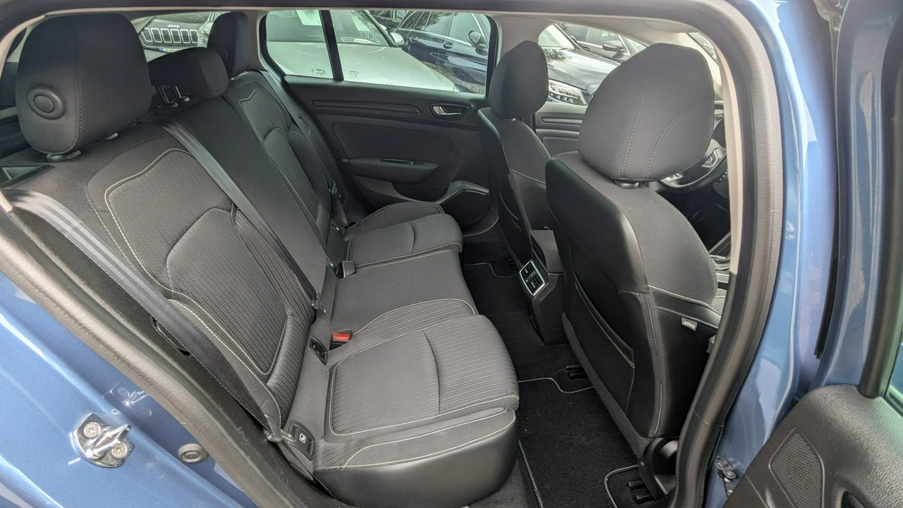 Renault Megane - Zdjęcie 19