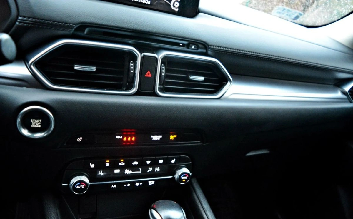 Mazda CX-5 - Zdjęcie 22