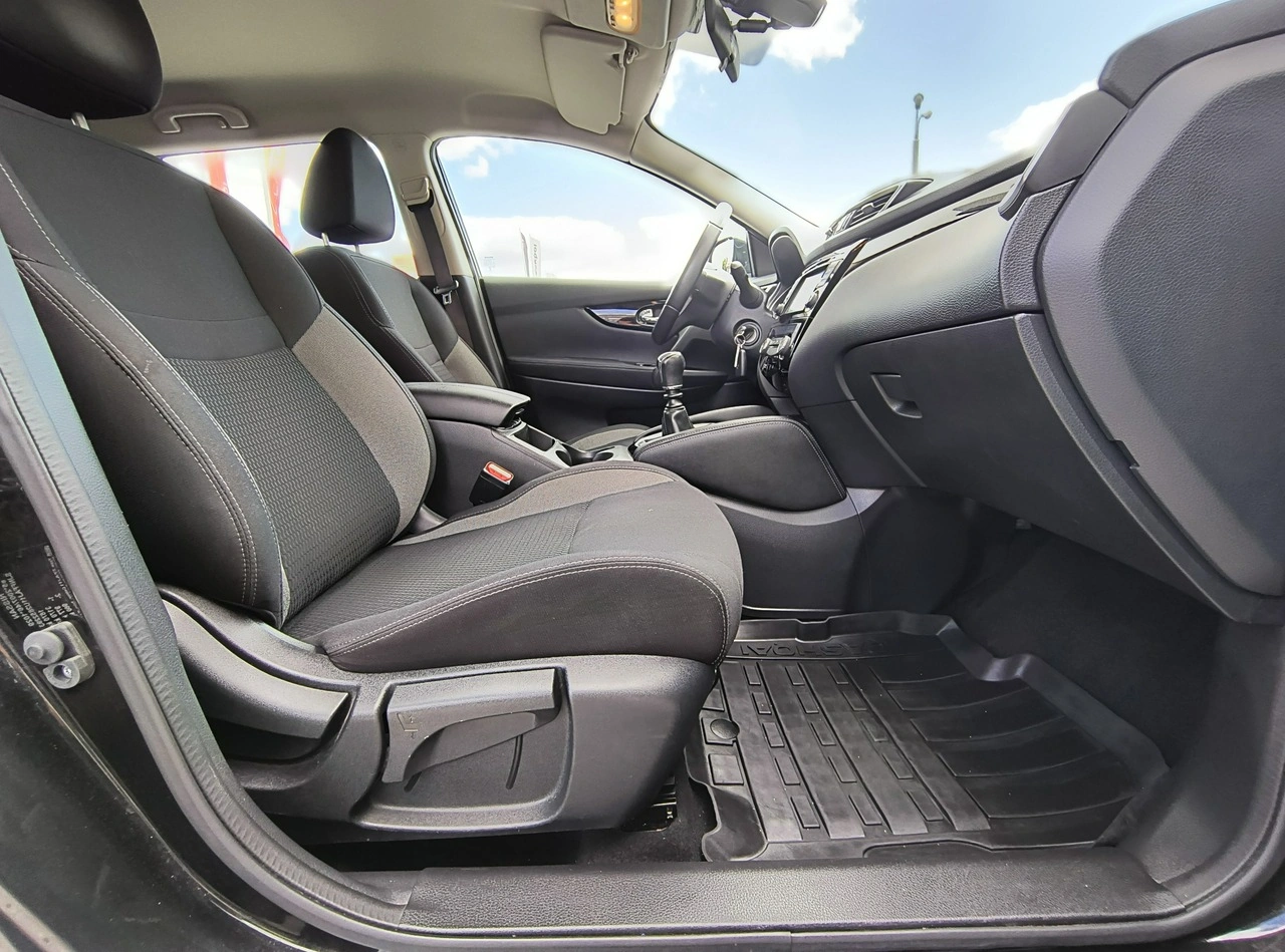 Nissan Qashqai - Zdjęcie 13