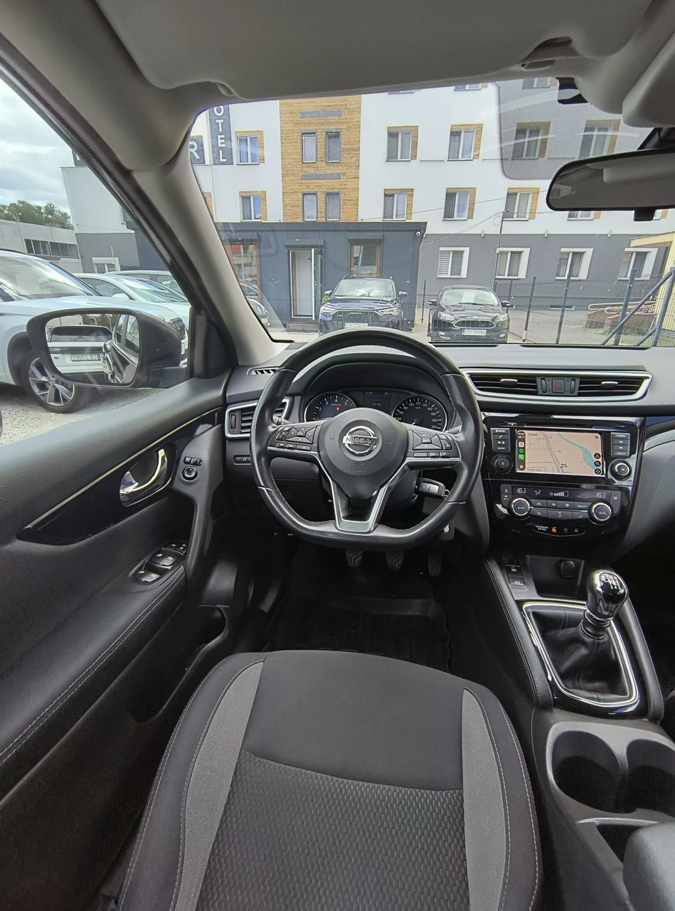 Nissan Qashqai - Zdjęcie 16