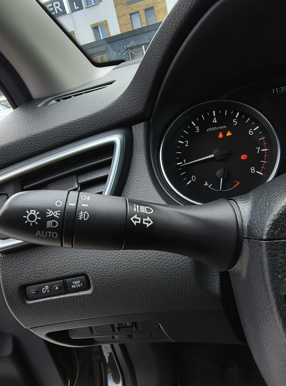 Nissan Qashqai - Zdjęcie 43