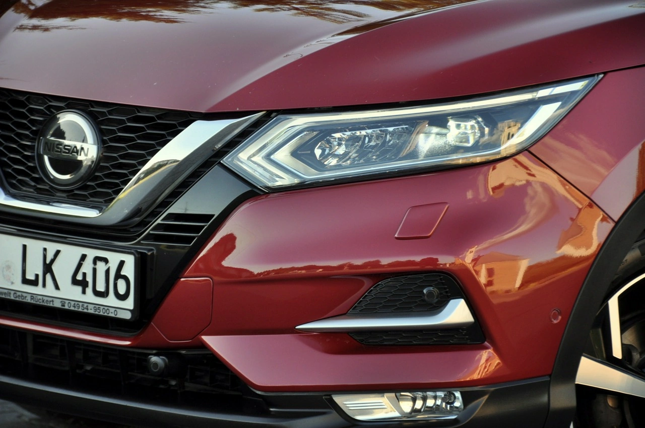 Nissan Qashqai - Zdjęcie 11