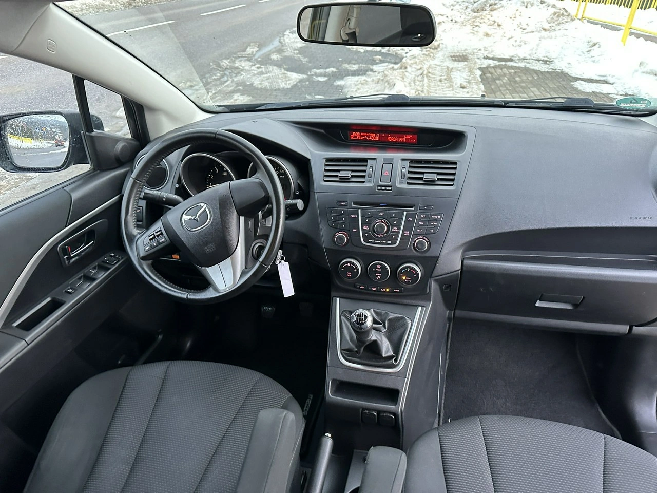 Mazda 5 - Zdjęcie 8