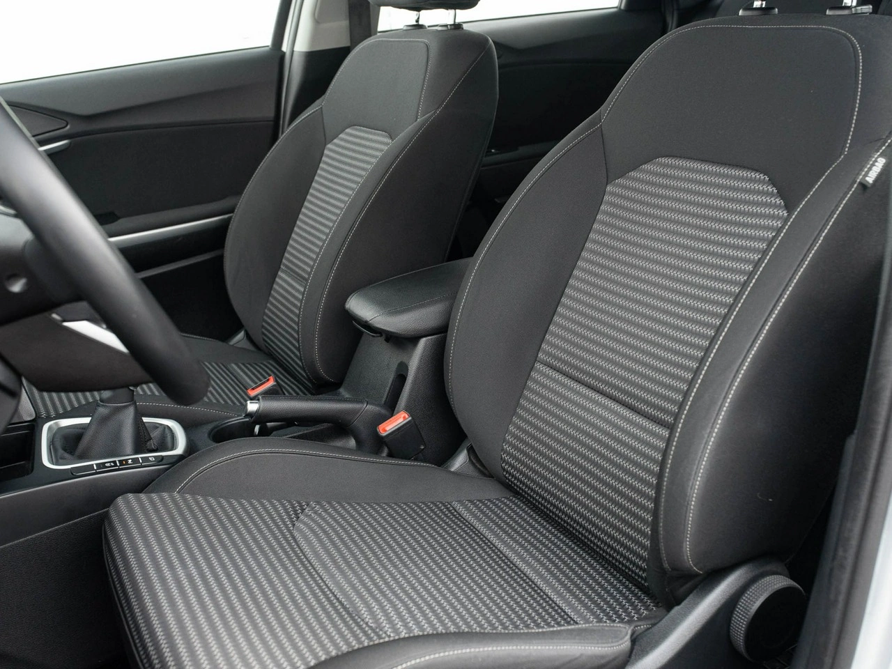 Kia Ceed - Zdjęcie 9