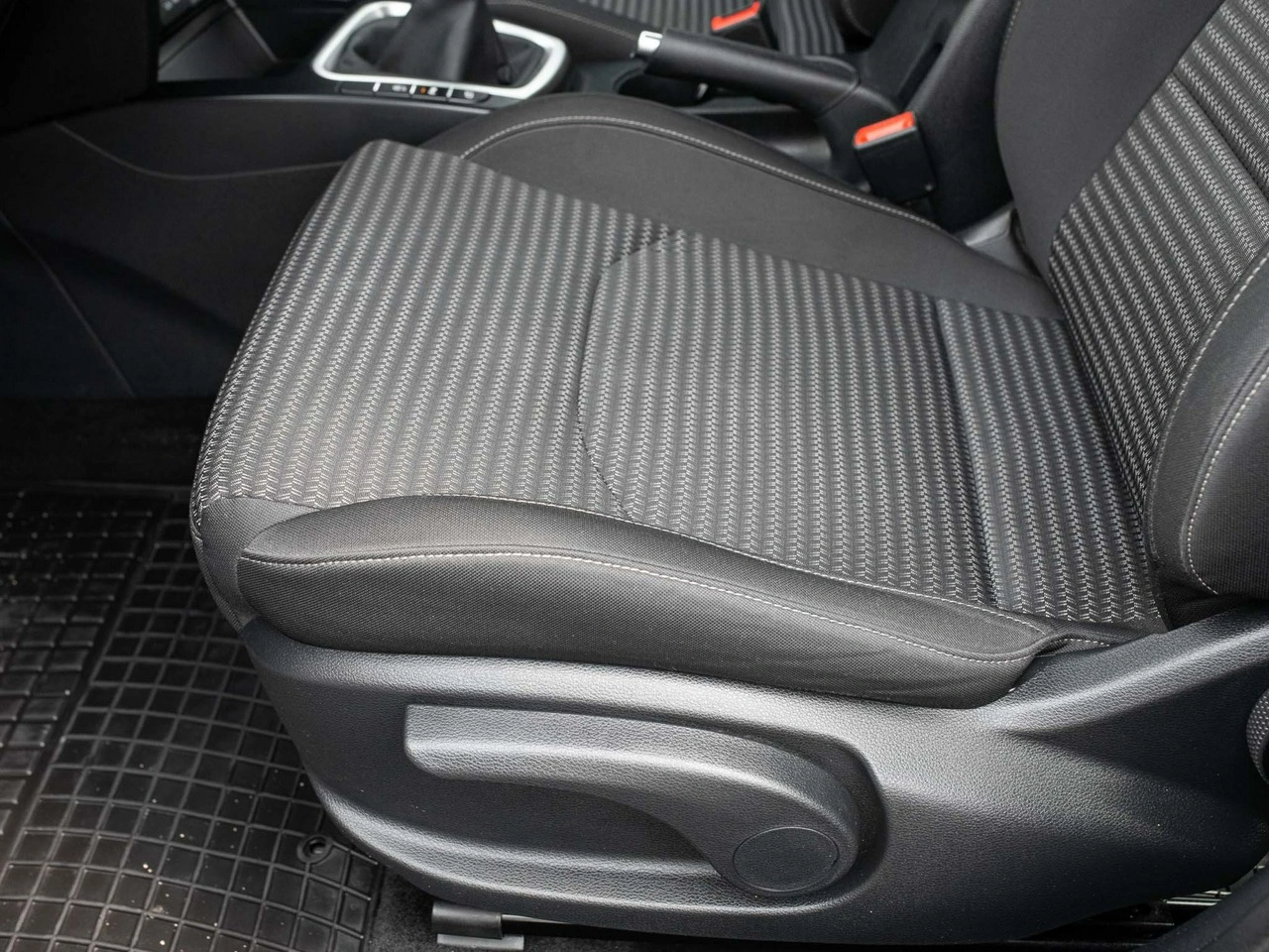 Kia Ceed - Zdjęcie 8