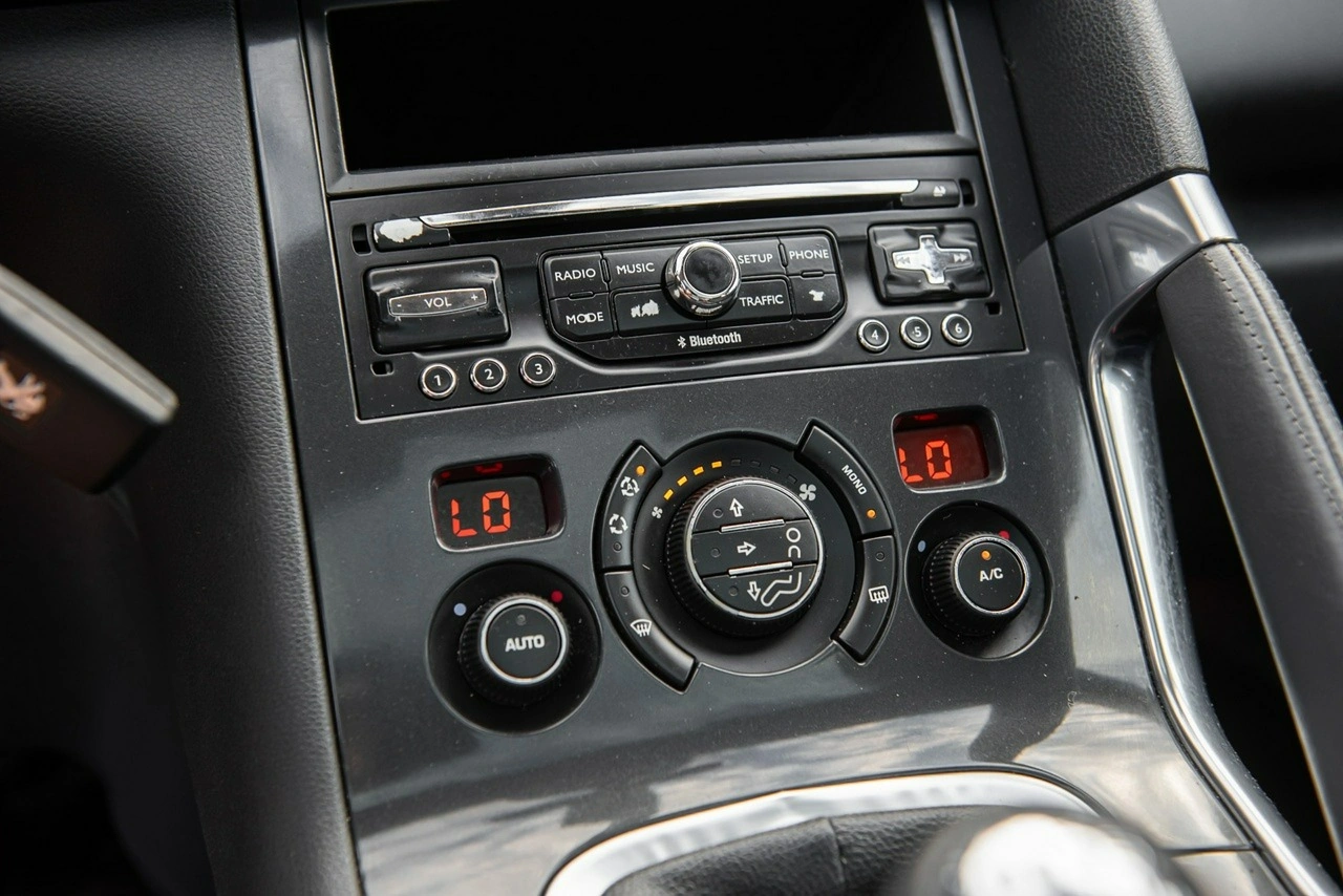 Peugeot 3008 - Zdjęcie 21
