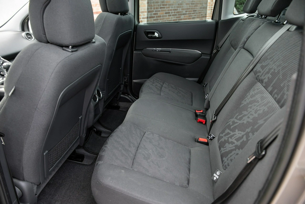 Peugeot 3008 - Zdjęcie 7