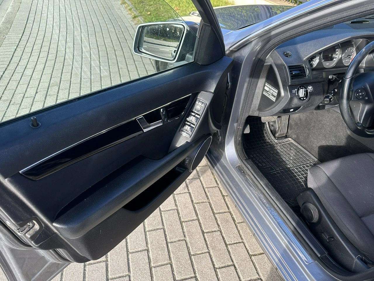 Mercedes C 180 - Zdjęcie 14