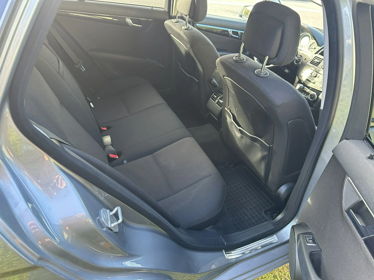 Mercedes C 180 - Zdjęcie 22