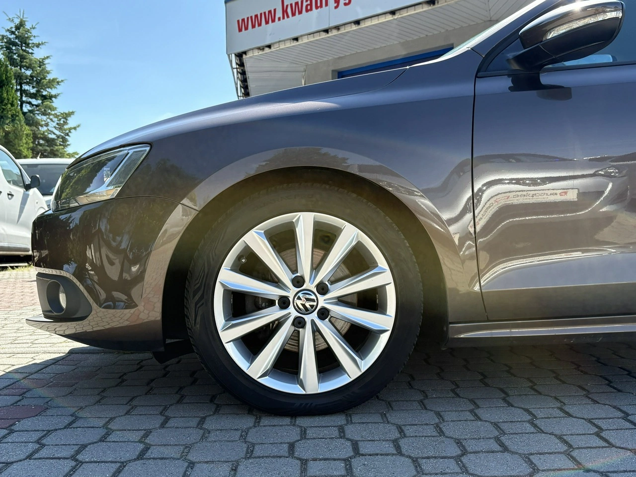 Volkswagen Jetta - Zdjęcie 9