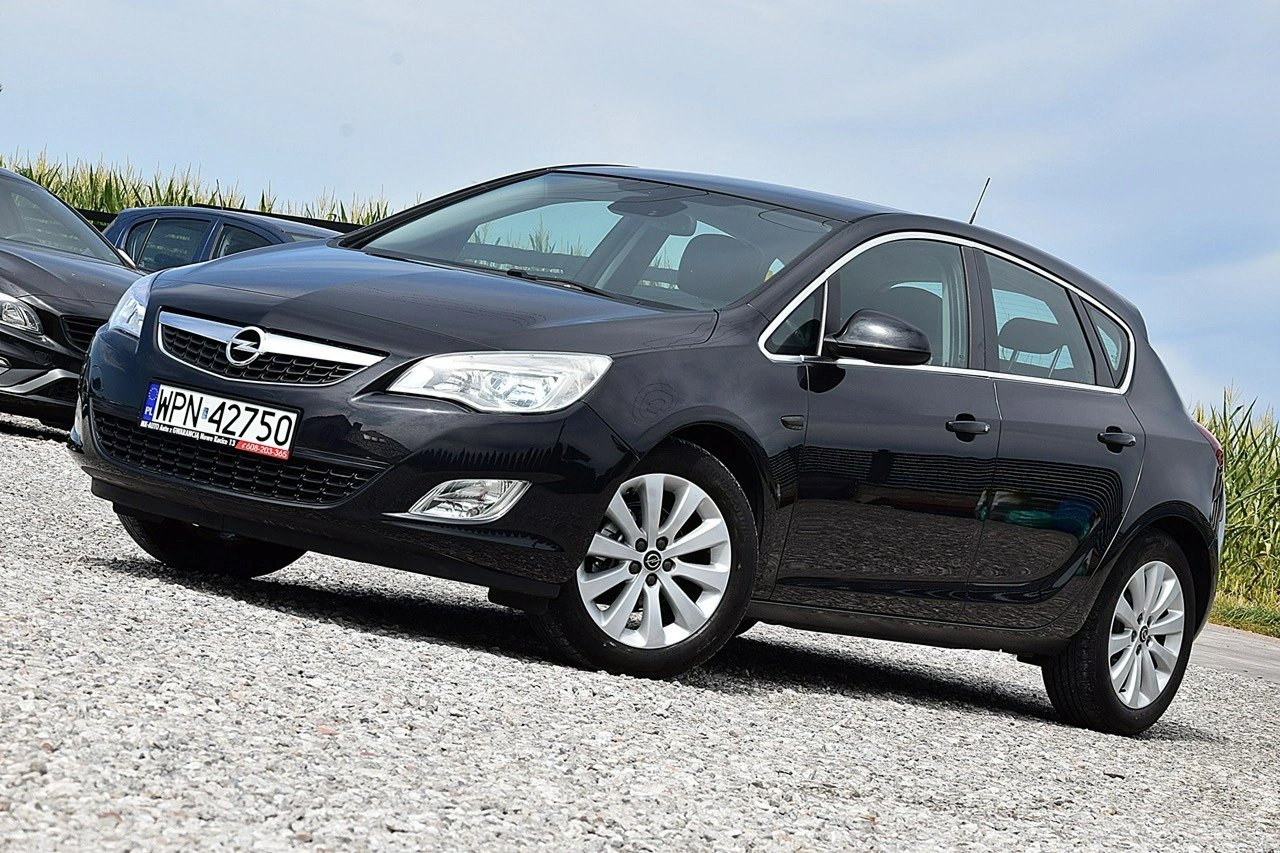 Opel Astra - Zdjęcie 17