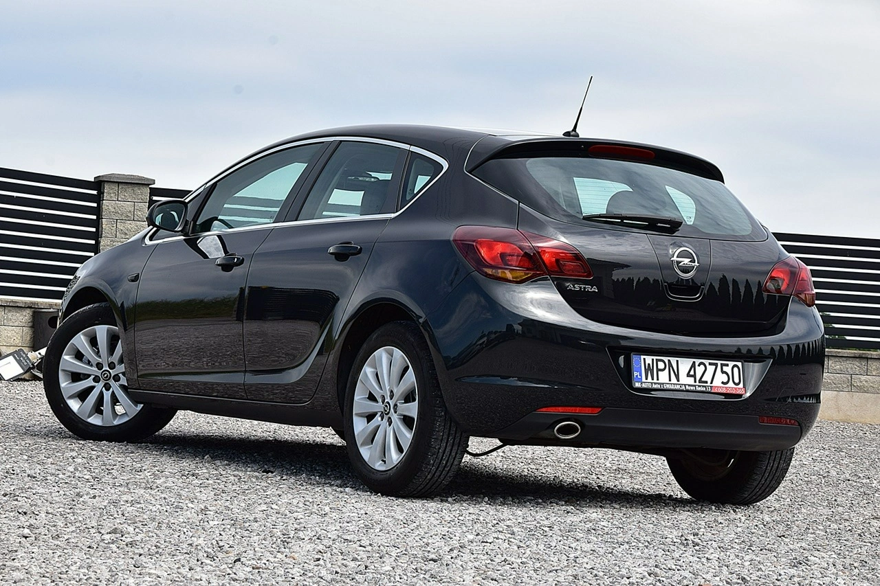 Opel Astra - Zdjęcie 3