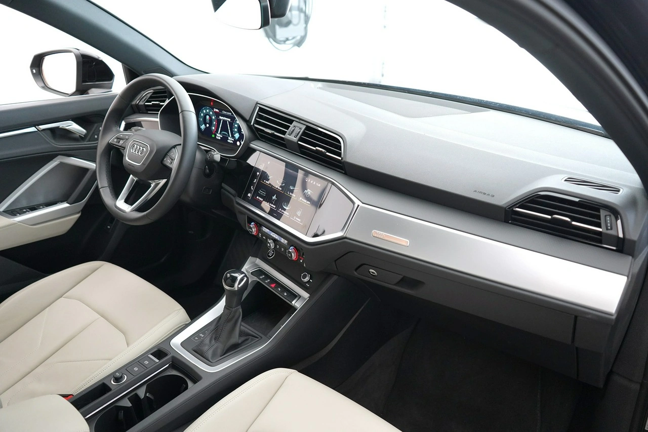 Audi Q3 - Zdjęcie 25