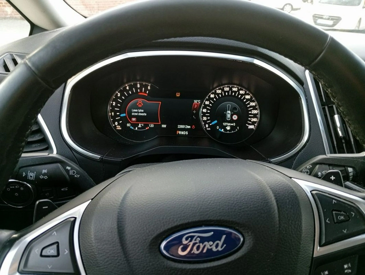 Ford S-Max - Zdjęcie 29