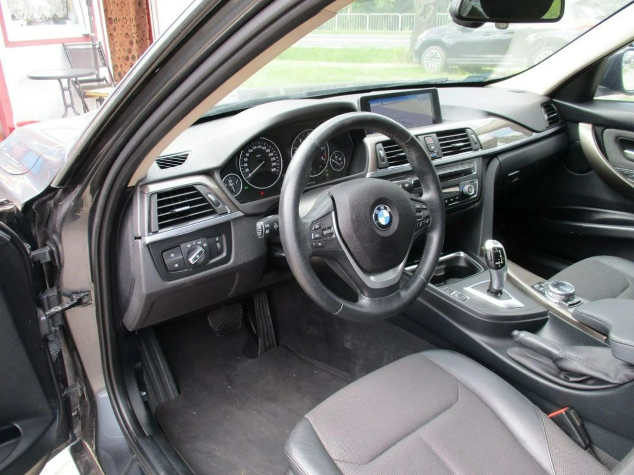 BMW 320 - Zdjęcie 10