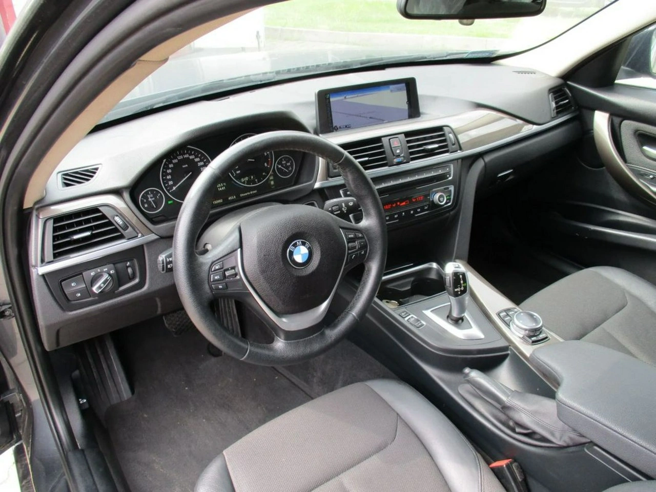 BMW 320 - Zdjęcie 8