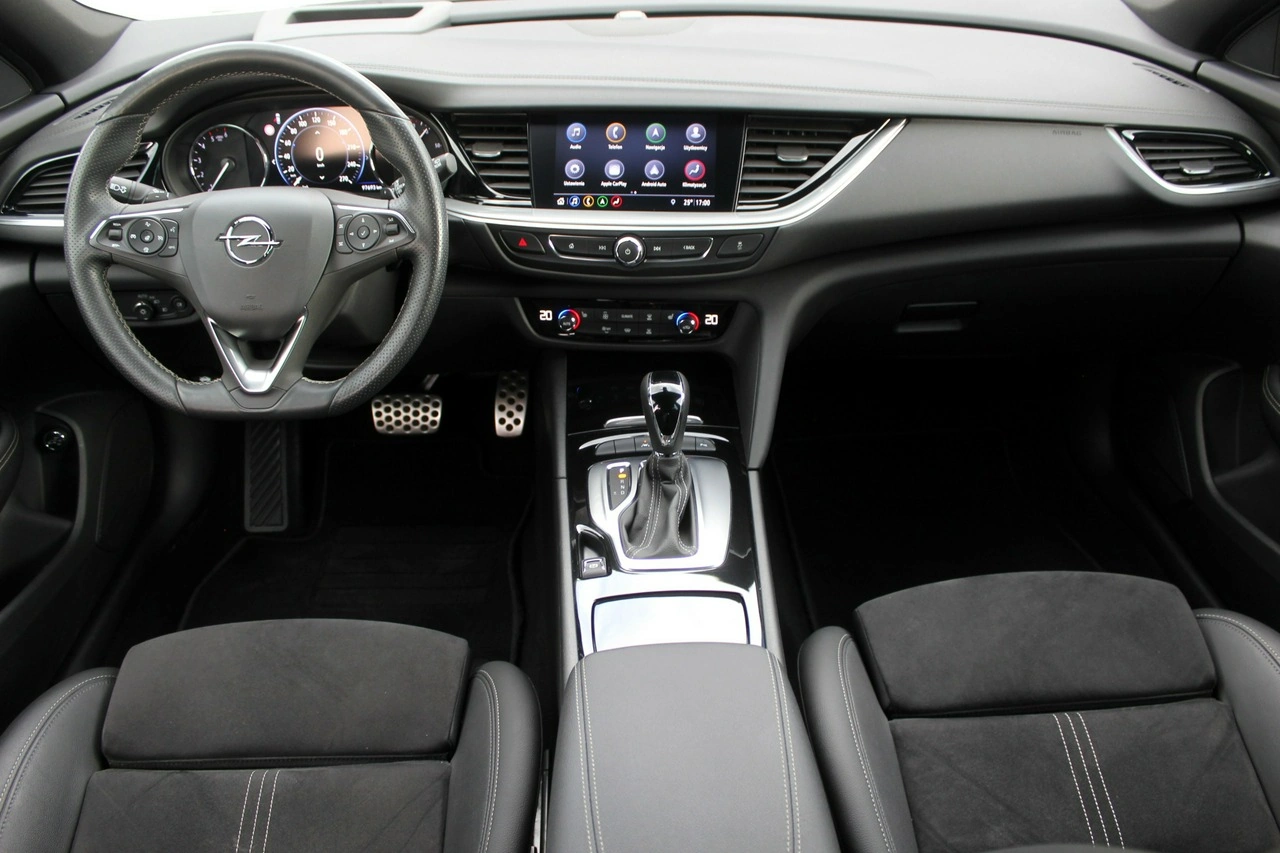 Opel Insignia Sports Tourer - Zdjęcie 10
