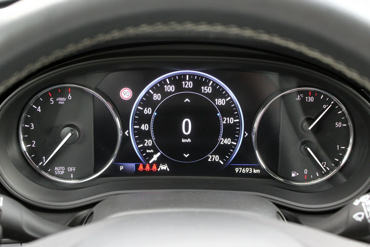 Opel Insignia Sports Tourer - Zdjęcie 12