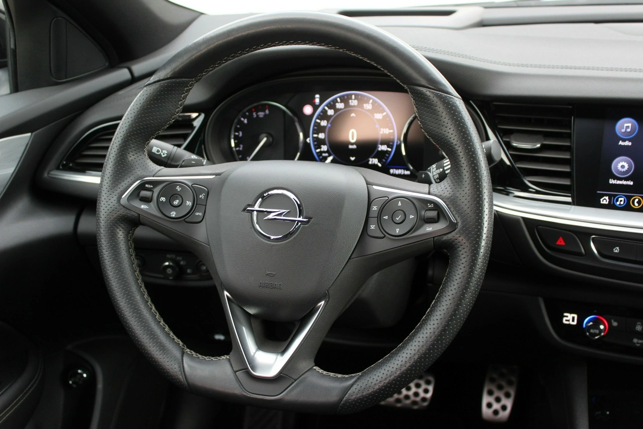 Opel Insignia Sports Tourer - Zdjęcie 13