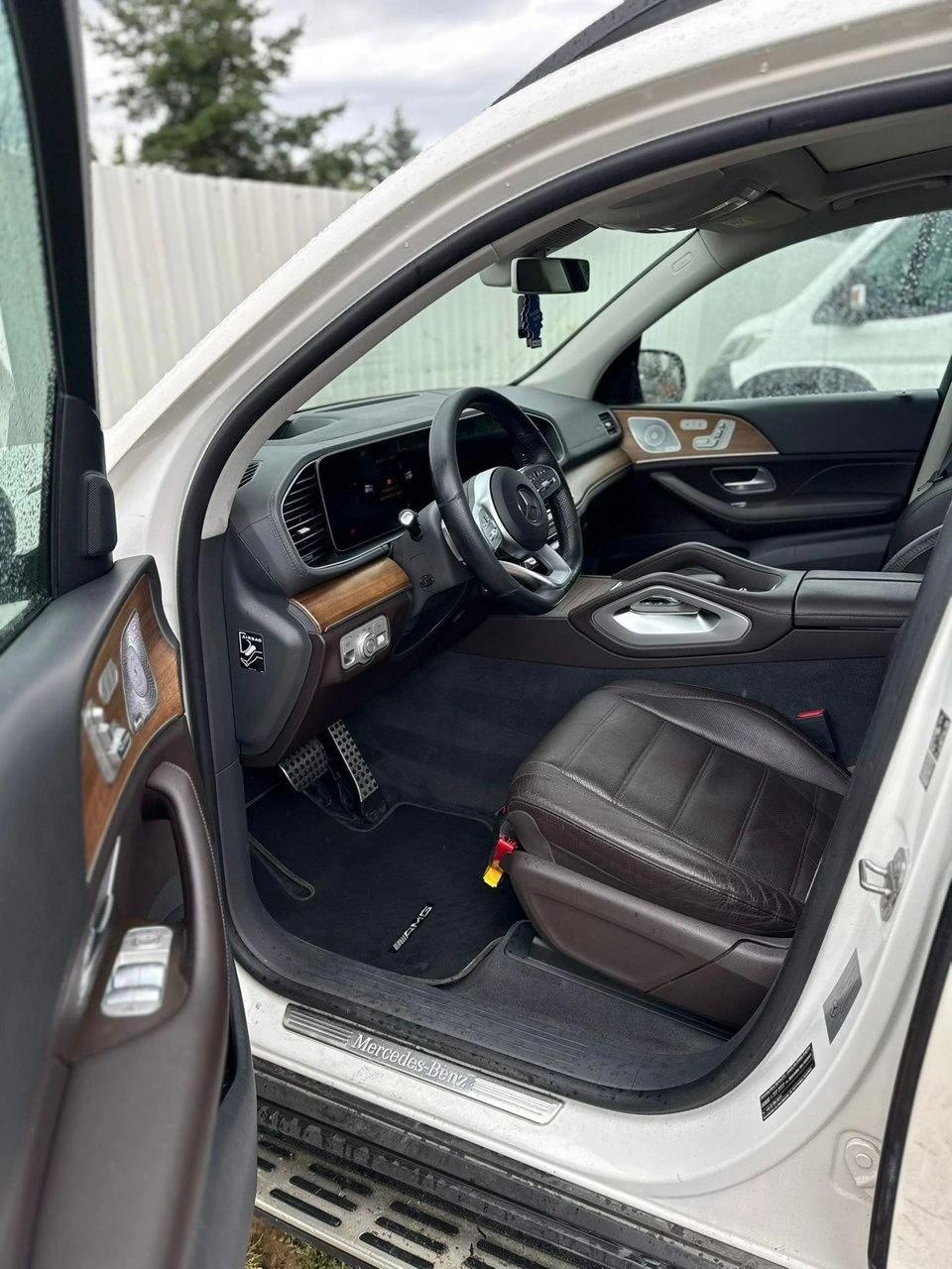 Mercedes GLS Klasa - Zdjęcie 26