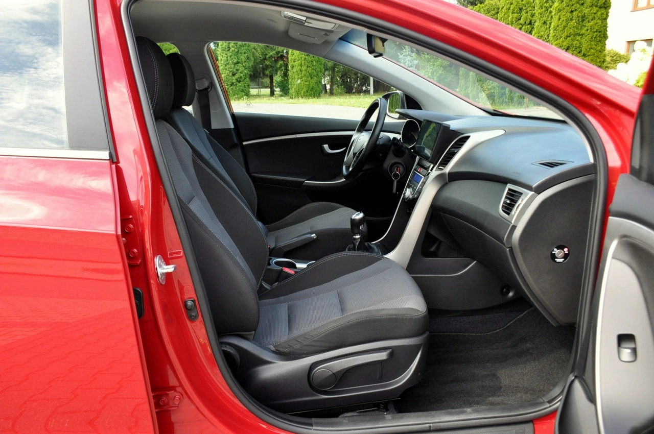 Hyundai i30 - Zdjęcie 16